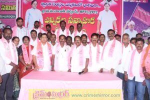 బీఆర్ఎస్ పార్టీలో చేరుతున్న నాయకులు ..