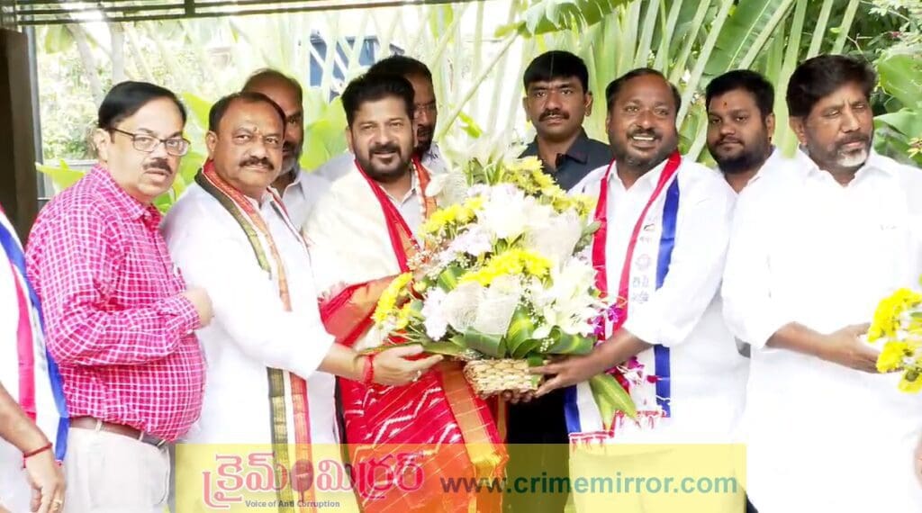 తీన్మార్ మల్లన్నకు చెక్.. బీసీలను చీల్చిన సీఎం రేవంత్!