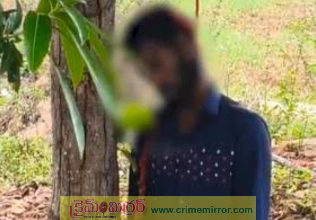పశ్చాత్తాపంతో భార్య సమాధి వద్ద భర్త ఆత్మహత్య..?