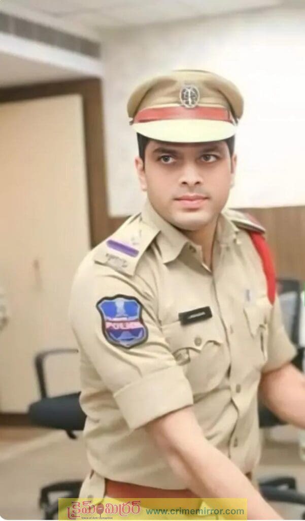 ఎక్సైజ్ కానిస్టేబుల్ తో టాస్క్ ఫోర్స్ ఎస్ఐ రాసలీలలు..!