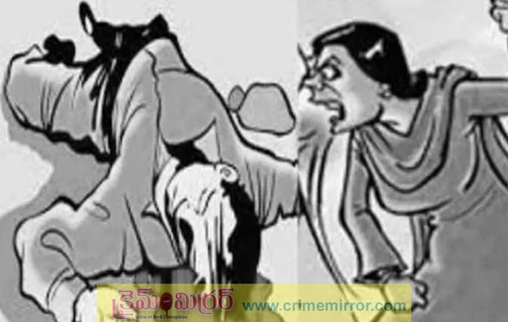 భర్తను రోకలి బండతో కొట్టి చంపిన ఇద్దరు భార్యలు