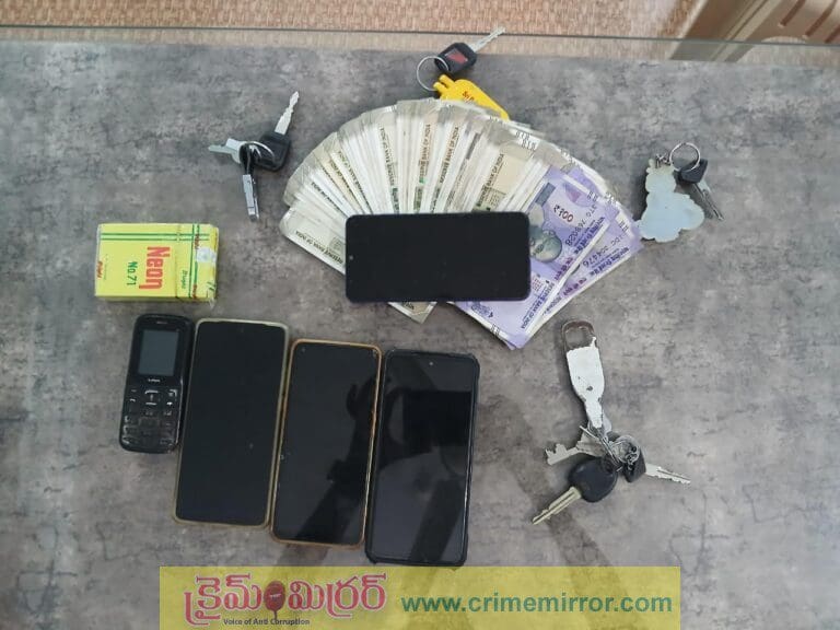 పేకాట స్థావరంపై మద్దూర్ పోలీసులు దాడులు