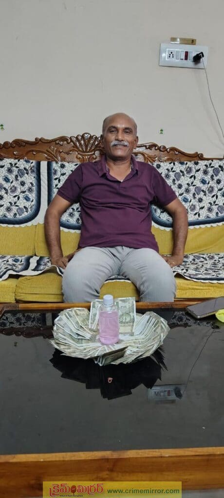 ఏసీబీ కి పట్టుబడ్డ ఇరిగేషన్ ఎగ్జిక్యూటివ్ ఇంజనీర్