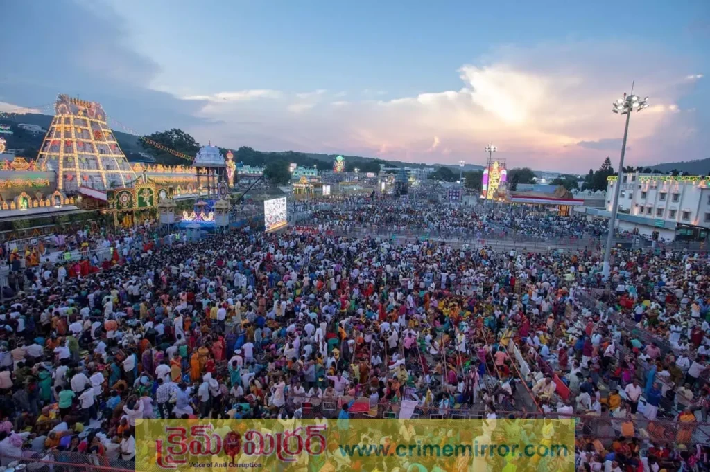 తిరుమలలో భక్త “జనసంద్రం”