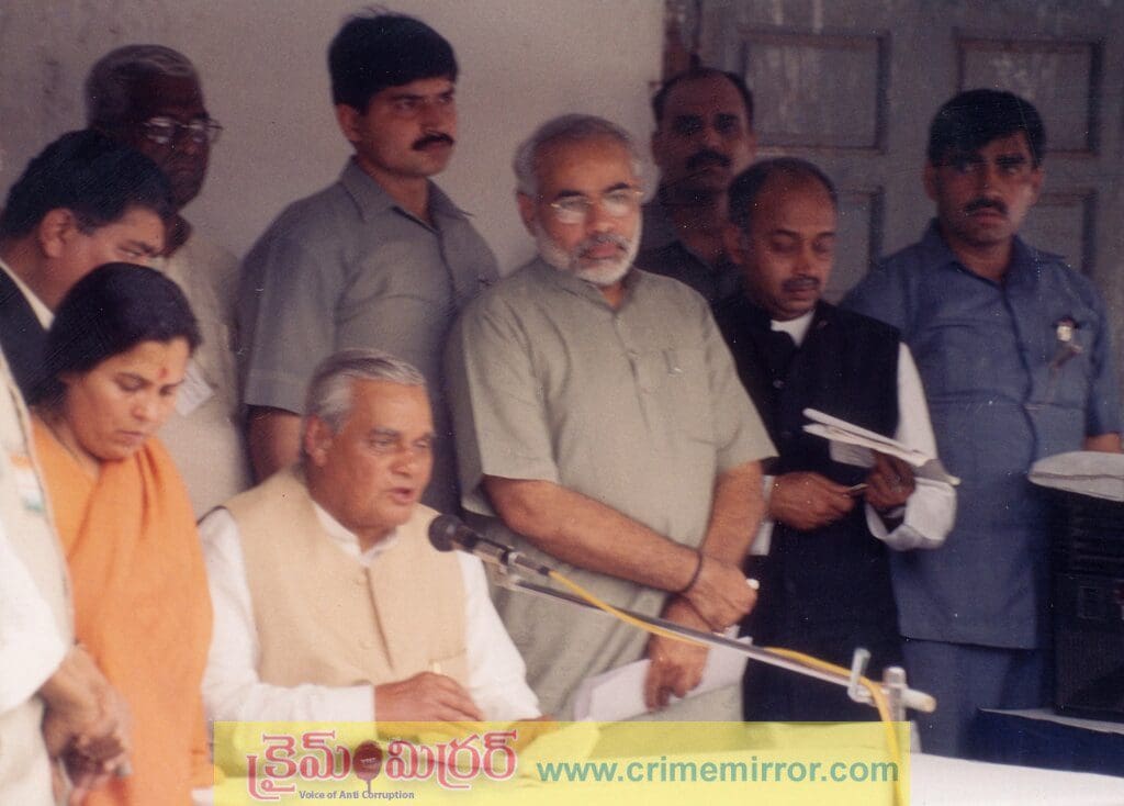 సరిగ్గా ఇదే రోజున గుజరాత్ ముఖ్యమంత్రిగా ప్రమాణ స్వీకారం చేశాను!