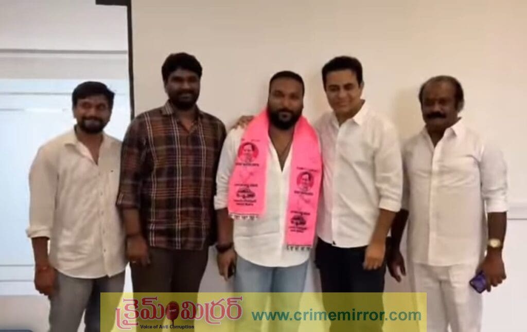 కాంగ్రెస్ అభ్యర్థి తమ్ముడు గౌతమ్ యాదవ్ బీఆర్ఎస్లో చేరిక
