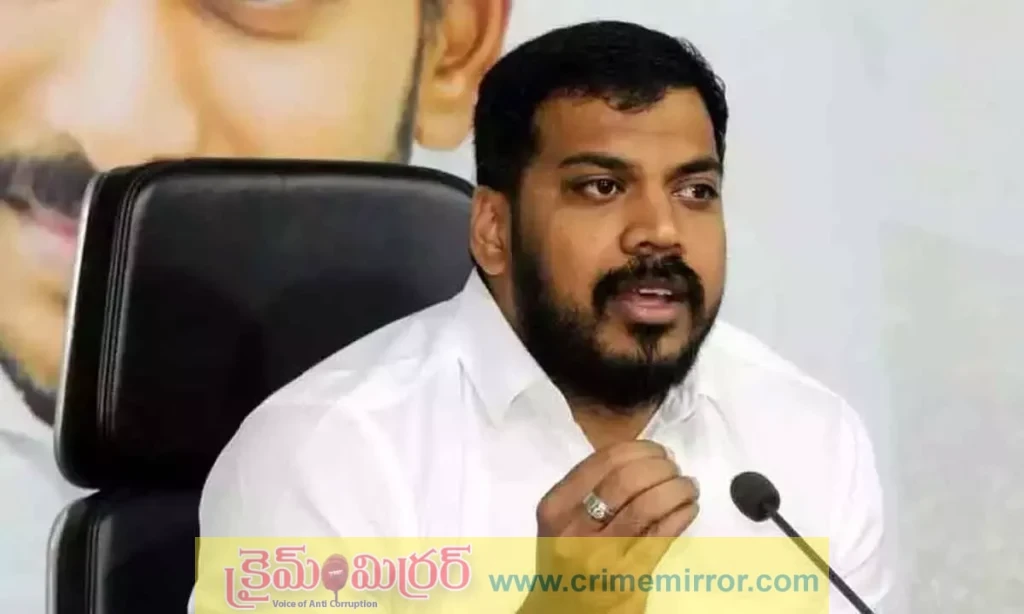 పోలీసులను అడ్డుపెట్టుకొని మరీ టీడీపీ రాజకీయాలు చేస్తుంది  : అనిల్ కుమార్ యాదవ్