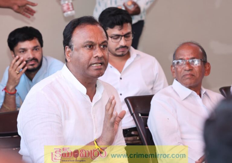సర్పంచులను గెలిపించాల్సిన బాధ్యత మీది.. అభివృద్ధి చేయాల్సిన బాధ్యత నాది