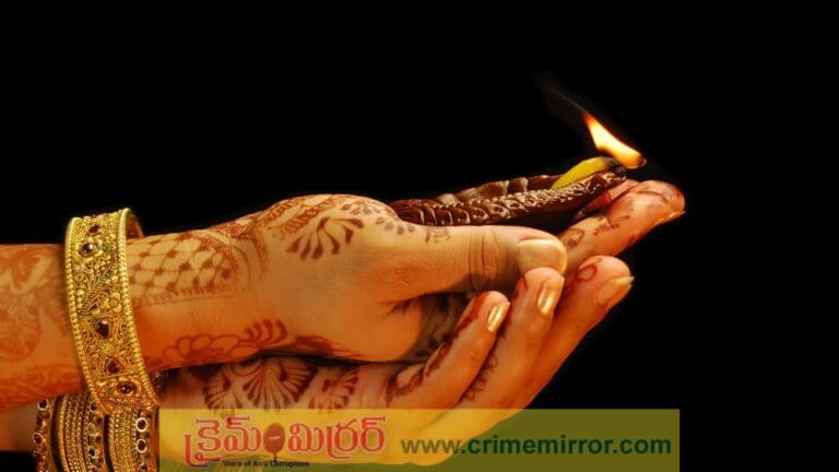 Friday Rituals: శుక్రవారం ఉప్పుతో ఐశ్వర్య దీపాన్ని వెలిగిస్తే.. డబ్బే డబ్బు!