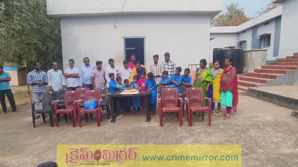 నూతన సంవత్సర వేడుకల ఖర్చును సేవగా మలిచిన యువత