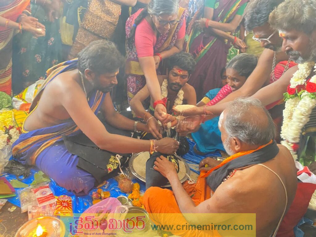 సూరారం గ్రామంలో ఘనంగా ఇరుముడి కార్యక్రమం