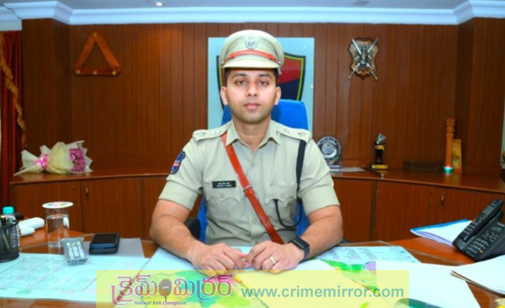సంక్రాంతి ట్రాఫిక్ రద్దీ నివారణకు హైదరాబాద్ వెళ్లే వాహనాల దారి మళ్లింపు : ఎస్పీ శరత్ చంద్ర