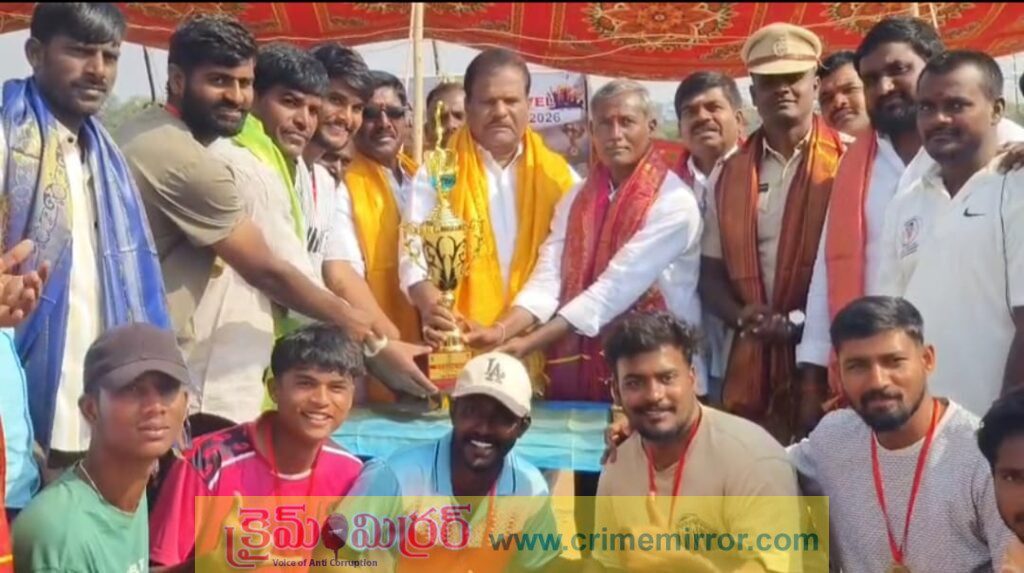 యువత చదువుతోపాటు క్రీడల్లోనూ రాణించాలి