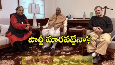 Party Shift Rumours Grow as Shashi Tharoor Meets Rahul Gandhi, Mallikarjun Kharge