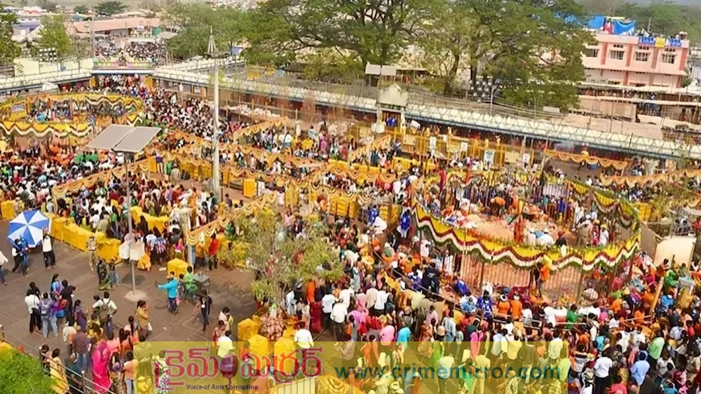 మేడారం భక్తులకు అలర్ట్.. వాట్సప్లో ‘Hi’ మెసేజ్ చేస్తే చాలు!