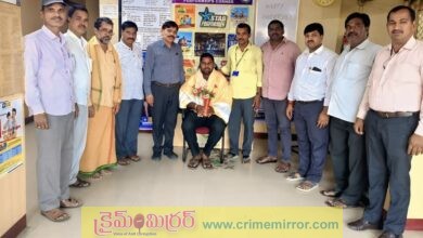 జీవిత భీమాలో ఉత్తమ సర్వీస్..100 పాలసీలు పూర్తి