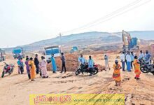 శివన్నగూడెం ప్రాజెక్ట్ పనులను అడ్డుకున్న గ్రామస్తులు..!