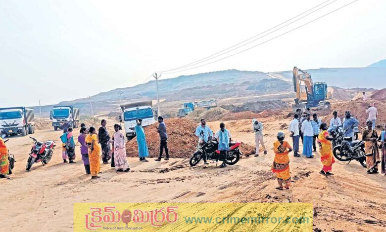 శివన్నగూడెం ప్రాజెక్ట్ పనులను అడ్డుకున్న గ్రామస్తులు..!