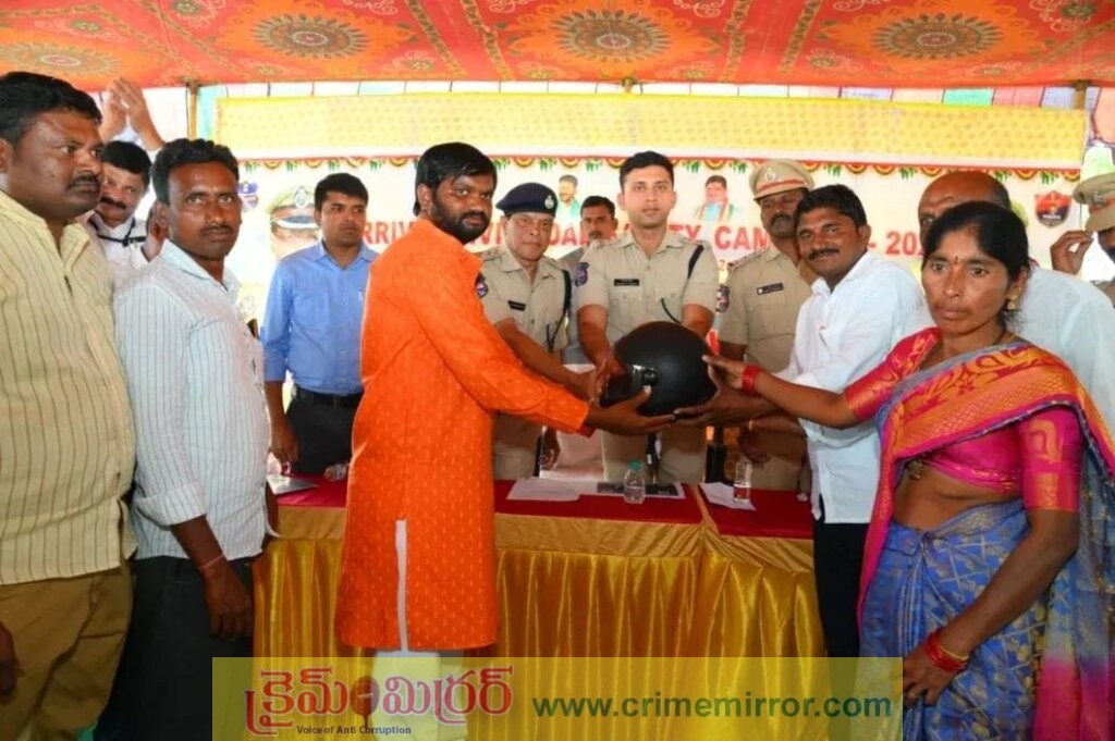 వార్తా సేకరణలో ప్రాణ రక్షణ ముఖ్యం