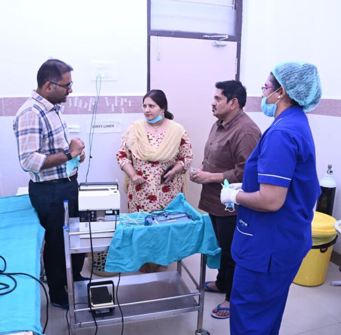 వైద్య సేవ‌ల‌ను ప్రజలు వినియోగించుకోవాలి