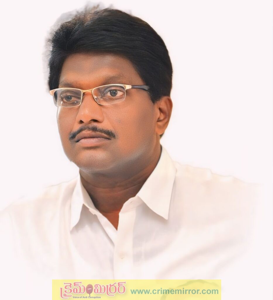 ప్రతి ఓటుకు ఆధార్ కార్డు అనుసంధానం చేయాలి : మాజీ జెడ్పీటీసీ