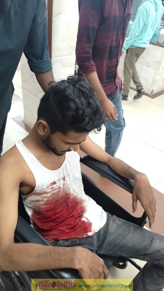 చిట్యాల జాతీయ రహదారిపై కత్తిపోటు కలకలం..!