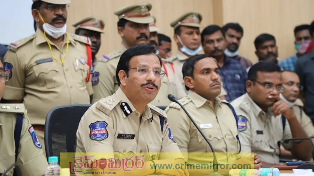 పెళ్లి ముసుగులో భారీ మోసాలు.. సజ్జనార్ కీలక సూచనలు?