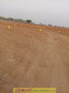 గడియ గౌరారం గ్రామంలో అక్రమ వెంచర్ ఏర్పాటు చేసిన దృశ్యం