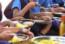 పురుగుల అన్నం తిని విద్యార్థుల అస్వ‌స్థ‌త‌