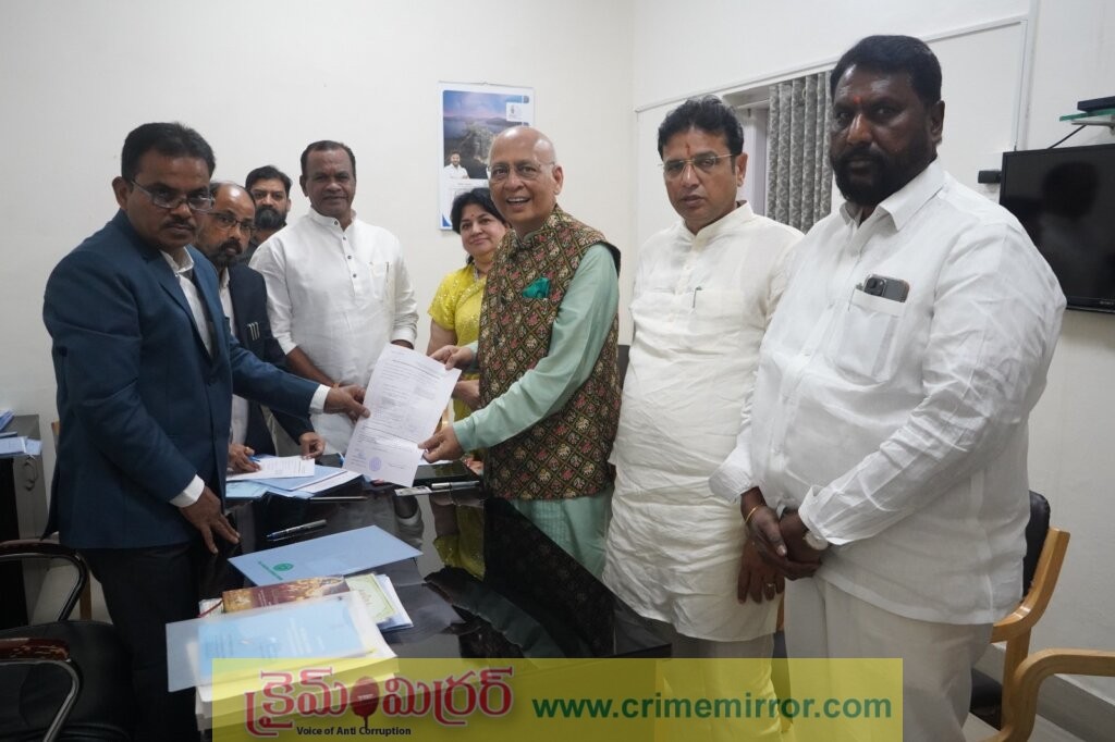 రాజ్యసభ ఎన్నికలు నామినేషన్లు దాఖలు చేసిన అభిషేక్ సింగ్వి, వేం నరేందర్ రెడ్డి..