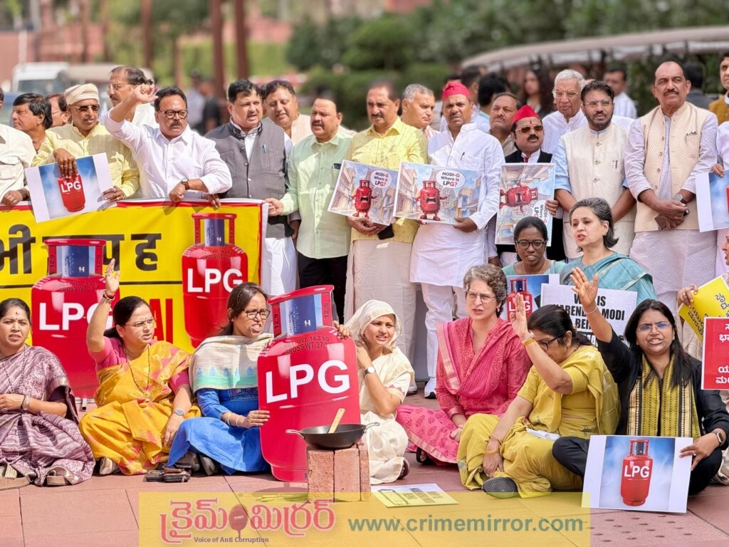 ఢిల్లీకి అంటుకున్న యుద్దం సెగ‌లు