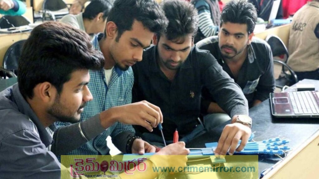 Evening B.Tech: సాయంత్రం బీటెక్ కోర్సులకు గ్రీన్ సిగ్నల్..!