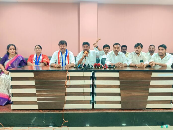 Farmers still not getting assurance and crop loan waiver