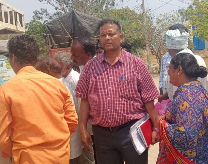 గ్యాస్ కు ఎందుకు ఎక్కువ వసూలు చేస్తున్నారు..!