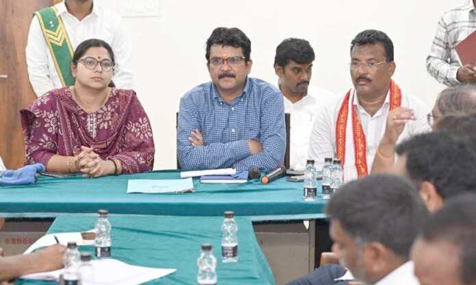 ఈ నెల 6న బాస‌ర‌కు సీఎం రాకా...ఏర్పాట్లు పూర్తి...!