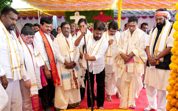 శ్రీ‌కాళేశ్వ‌ర దేవాల‌య అభివృద్దికి భారీ నిధులు...!