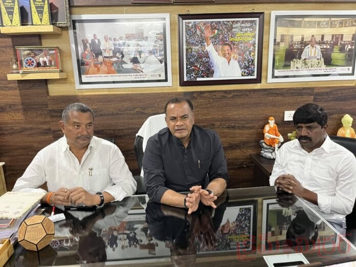 రాష్ట్రంలో మళ్ళీ కాంగ్రెస్ ప్రభుత్వమే - మంత్రి కోమటిరెడ్డి