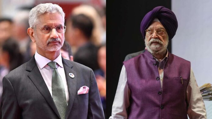 Indian Ministers Head to Gulf for Key Talks