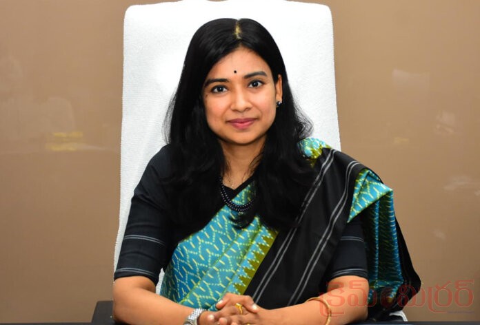 టెక్నికల్, బ్యాంకింగ్ కోర్సుల్లో ఉచిత శిక్షణ...జిల్లా కలెక్టర్ గరిమ అగ్రవాల్...!