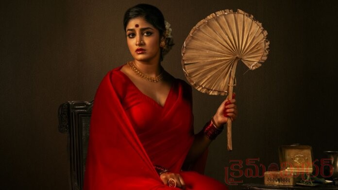 హైప్ పెంచేసిన డింపూల్ హ‌యాతి ఫ‌స్టు లుక్‌...!