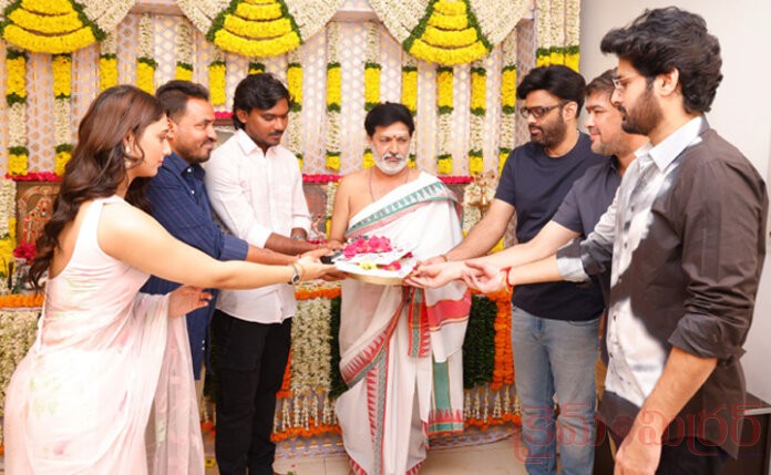 నితిన్ హీరోగా సితారా ఎంటర్‌టైన్‌మెంట్స్ కొత్త సినిమాకు ప్రారంభం...!