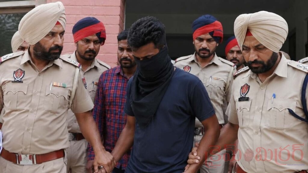 Pathankot Spy Case: రూ.40 వేల కోసం దేశద్రోహం.. పాకిస్థాన్కు సమాచారం పంపిన వ్యక్తి అరెస్ట్!