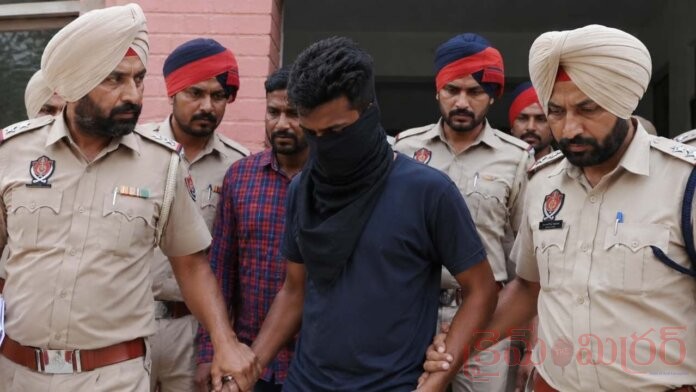 Punjab Police Arrest Man for Sharing Indian Army Secrets With Pakistan