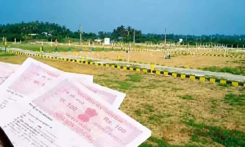 తెలంగాణలో భూముల ధరల పెంపుతో రిజిస్ట్రేషన్ల హడావిడి