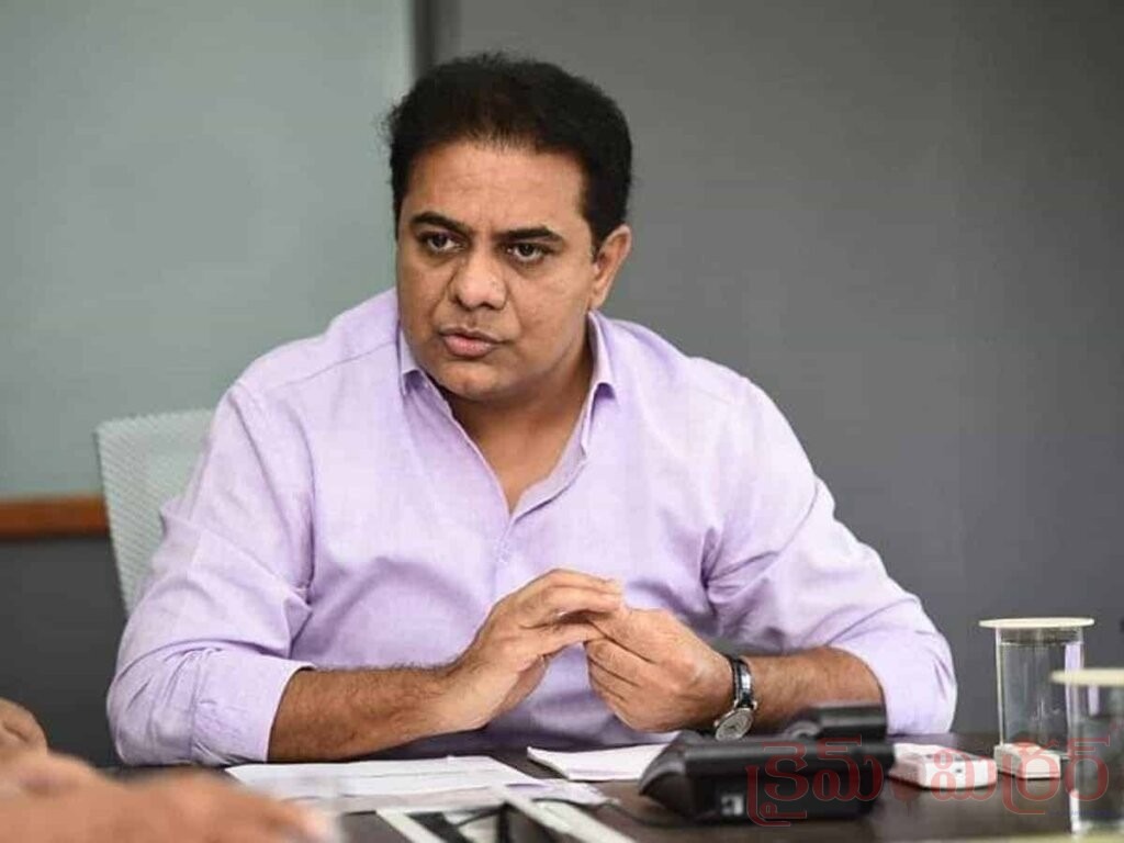 పాదయాత్ర పై కేటీఆర్ సంచలన వ్యాఖ్యలు..