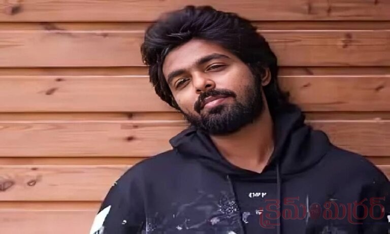 కోలీవుడ్‌లో రాజకీయ జోరు: విజయ్ ప్రభావం… హీరోల దృష్టి పాలిటిక్స్‌పై!
