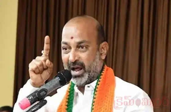 చిచ్చురేపిన 'హోంవర్క్' వివాదం...!