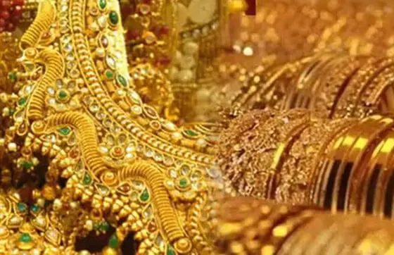 మ‌రింత త‌గ్గిన బంగారం ధ‌ర‌లు...!