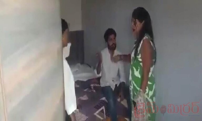 ఇన్‌స్టాగ్రామ్ ప్రియురాలితో హోటల్‌లో భర్త.. రెడ్‌హ్యాండెడ్‌గా పట్టుకున్న భార్య!