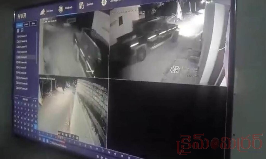 మదనపల్లిలో సినీ స్టైల్ ఏటీఎం దోపిడీ.. రూ.13 లక్షల నగదు మాయం